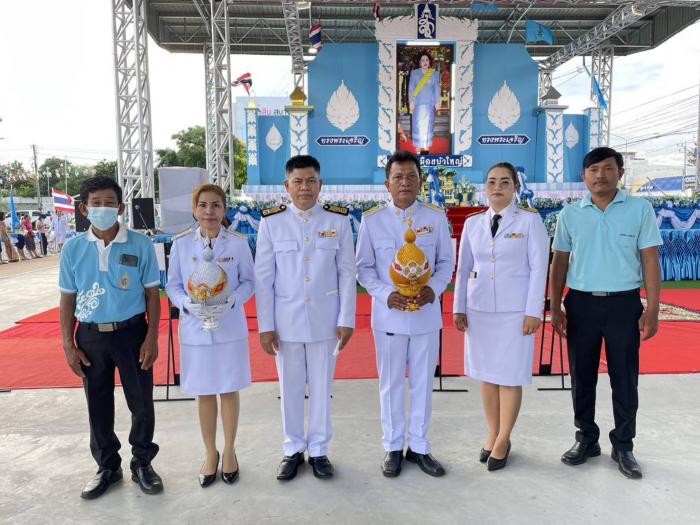 พิธีถวายเครื่องราชสักการะและวางพานพุ่ม และพิธีจุดเทียนถวายพระพรชัยมงคลเนื่องในวันเฉลิมพระชนมพรรษา สมเด็จพระนางเจ้าสิริกิติ์พระบรมราชินีนาถ พระบรมราชชนนีพันปีหลวง 